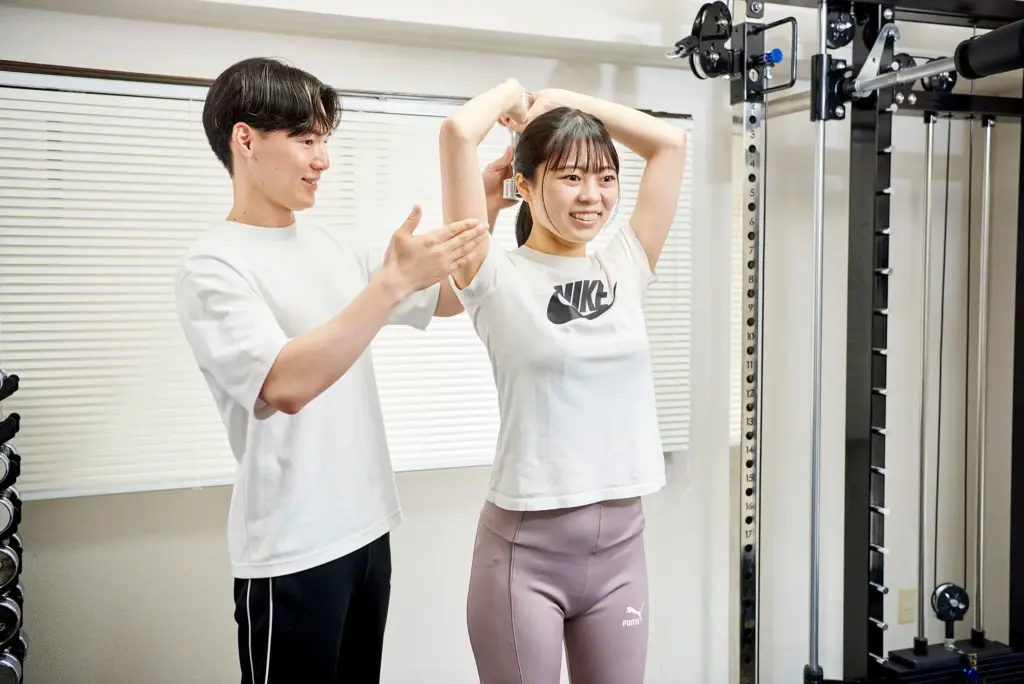 パーソナルジムSwingのパーソナルトレーニング風景
