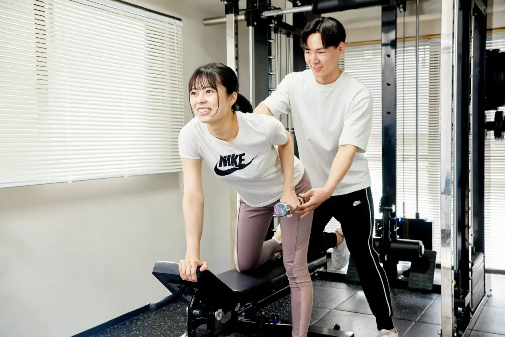 パーソナルジムSwingの背中パーソナルトレーニング